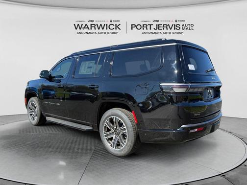 Gloss Black 2026 Jeep Grand Wagoneer Base