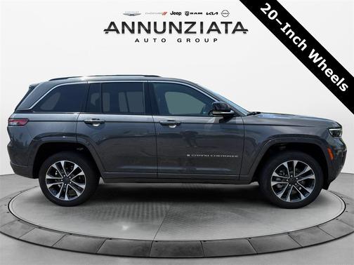 2022 Jeep Grand Cherokee Overland