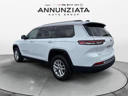 2024 Jeep Grand Cherokee L Laredo