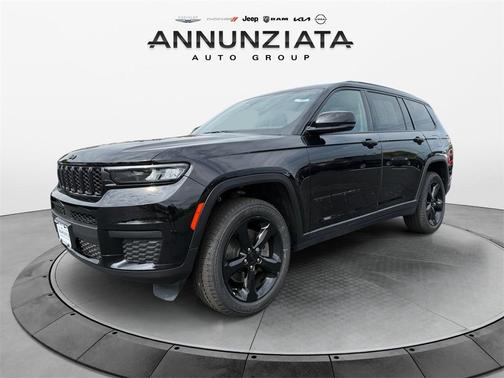 2022 Jeep Grand Cherokee L Laredo