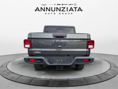 2023 Jeep Gladiator Sport