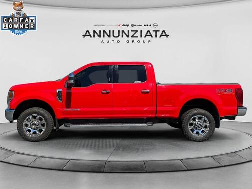 Race Red 2022 Ford F-350 Lariat Super Duty