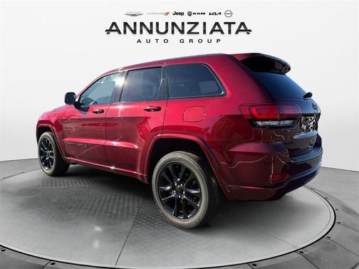 2022 Jeep Grand Cherokee WK Laredo