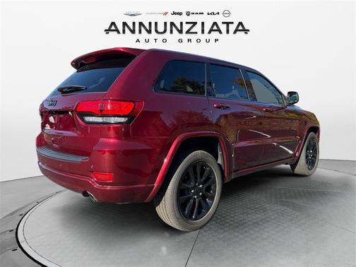 2022 Jeep Grand Cherokee WK Laredo