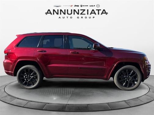2022 Jeep Grand Cherokee WK Laredo