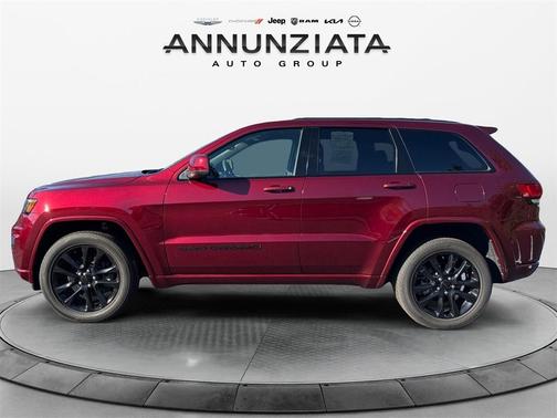 2022 Jeep Grand Cherokee WK Laredo