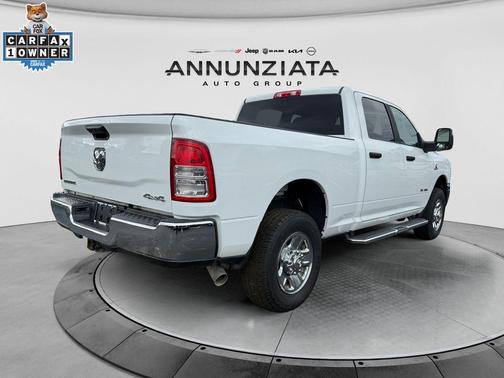 Bright White Clearcoat 2024 RAM 2500 Big Horn