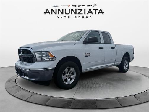 2024 RAM 1500 Classic SLT