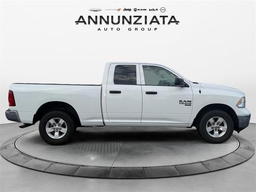 2024 RAM 1500 Classic SLT