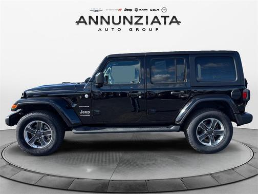 2022 Jeep Wrangler Unlimited Sahara