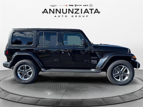 2022 Jeep Wrangler Unlimited Sahara