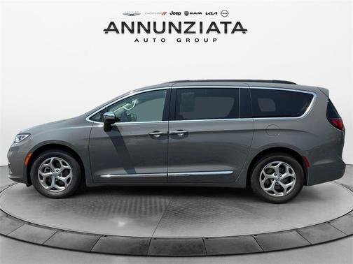 2023 Chrysler Pacifica Limited
