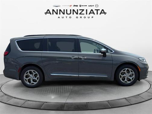 2023 Chrysler Pacifica Limited