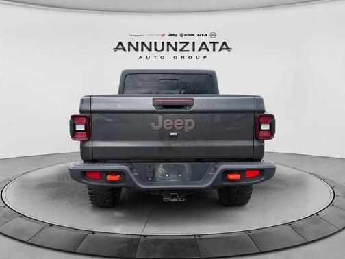 Granite Crystal Clearcoat Metallic 2022 Jeep Gladiator Mojave