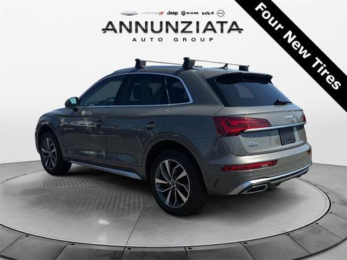 2024 Audi Q5 45 S line quattro Premium