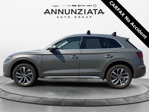 2024 Audi Q5 45 S line quattro Premium