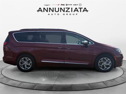 2023 Chrysler Pacifica Limited