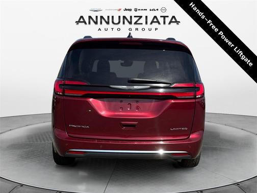 2023 Chrysler Pacifica Limited