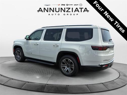 2022 Jeep Wagoneer Series III