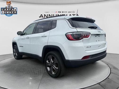 Bright White Clearcoat 2022 Jeep Compass Latitude Lux