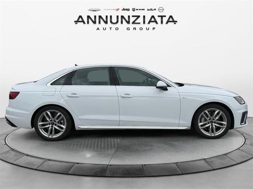2024 Audi A4 45 S line quattro Premium