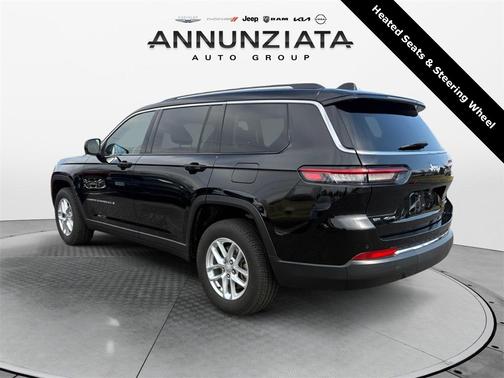 2022 Jeep Grand Cherokee L Laredo