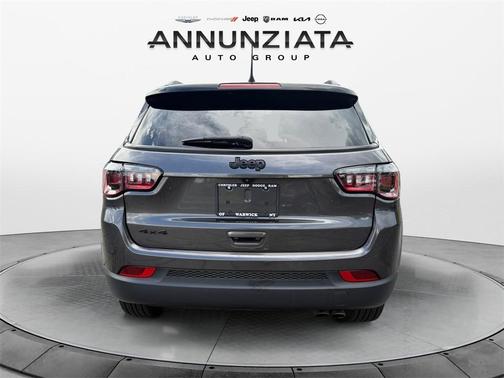 2022 Jeep Compass Altitude
