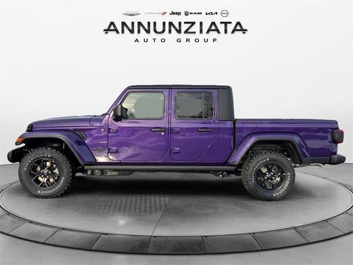 2026 Jeep Gladiator Sport