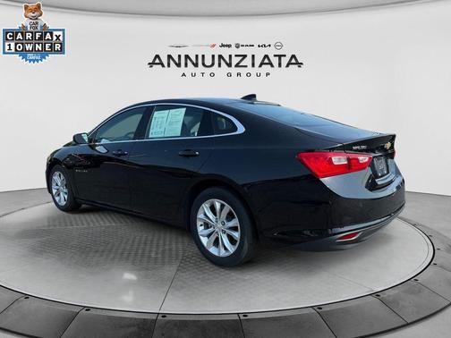 Mosaic Black Metallic 2024 Chevrolet Malibu LT