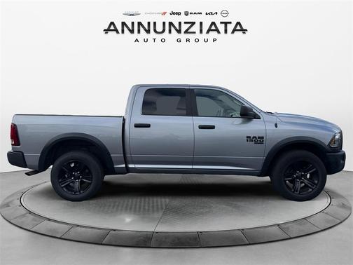 2024 RAM 1500 Classic SLT