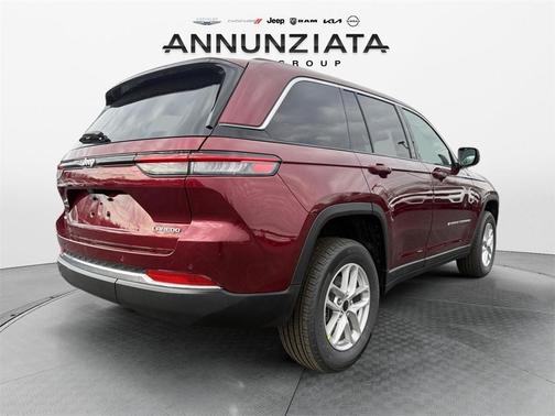 2025 Jeep Grand Cherokee Laredo X