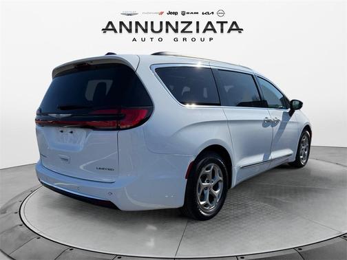 2023 Chrysler Pacifica Limited