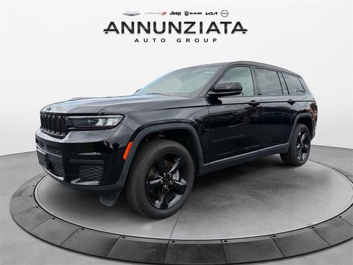 2022 Jeep Grand Cherokee L Laredo