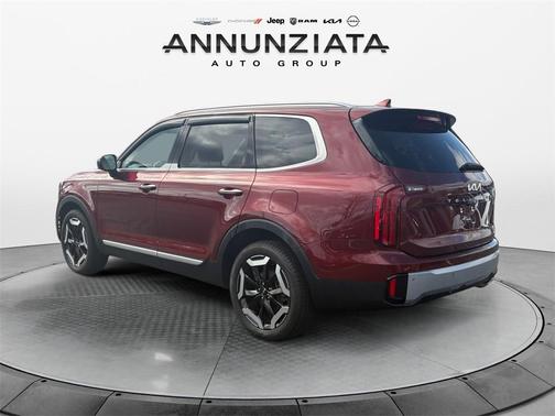 2023 Kia Telluride S