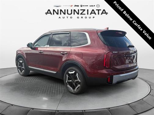 2023 Kia Telluride S