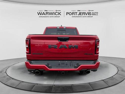 Molten Red Pearlcoat 2026 RAM 1500 Big Horn/Lone Star