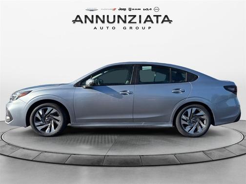 2023 Subaru Legacy 