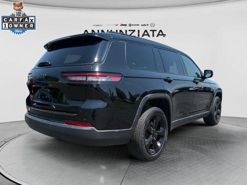 Diamond Black 2023 Jeep Grand Cherokee L Laredo