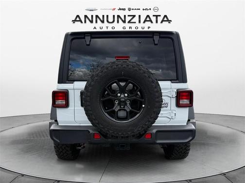 2025 Jeep Wrangler Sport