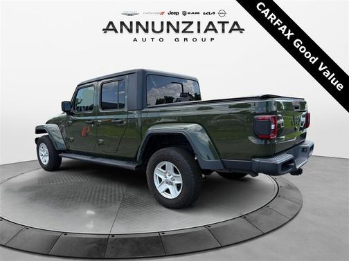 2022 Jeep Gladiator Sport