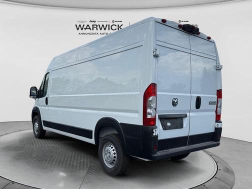 Bright White Clearcoat 2026 RAM ProMaster 2500 High Roof