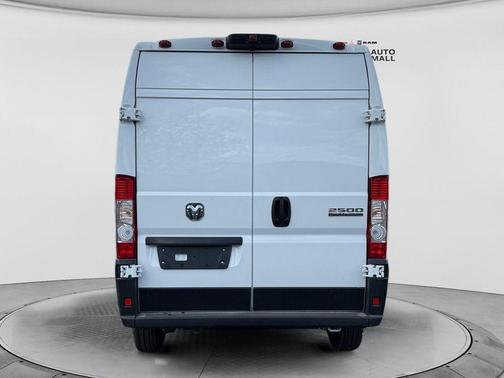 Bright White Clearcoat 2026 RAM ProMaster 2500 High Roof