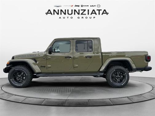 2025 Jeep Gladiator Sport