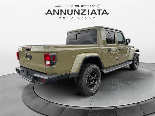 2025 Jeep Gladiator Sport