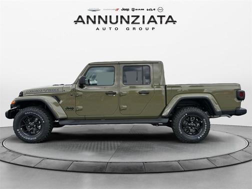 2025 Jeep Gladiator Sport