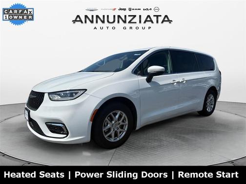 2023 Chrysler Pacifica Touring-L