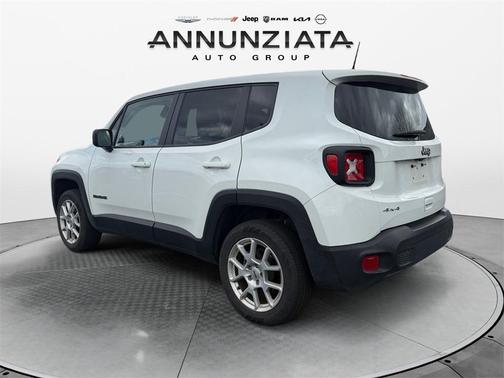 2023 Jeep Renegade Latitude