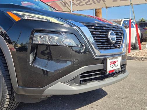 Super Black 2023 Nissan Rogue S