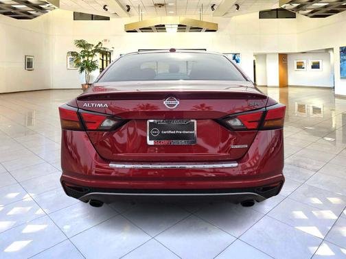 2021 Nissan Altima SR VC-Turbo FWD