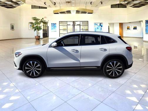 2023 Mercedes-Benz GLA 250 Base